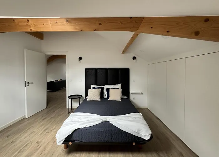 S\'Apartments